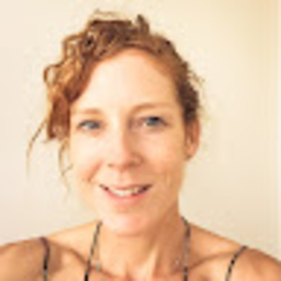 Meet your Posher, Amber - Picture 1 of 1